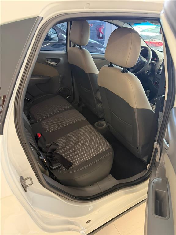 GRAND SIENA 1.6 MPI ESSENCE 16V FLEX 4P MANUAL11