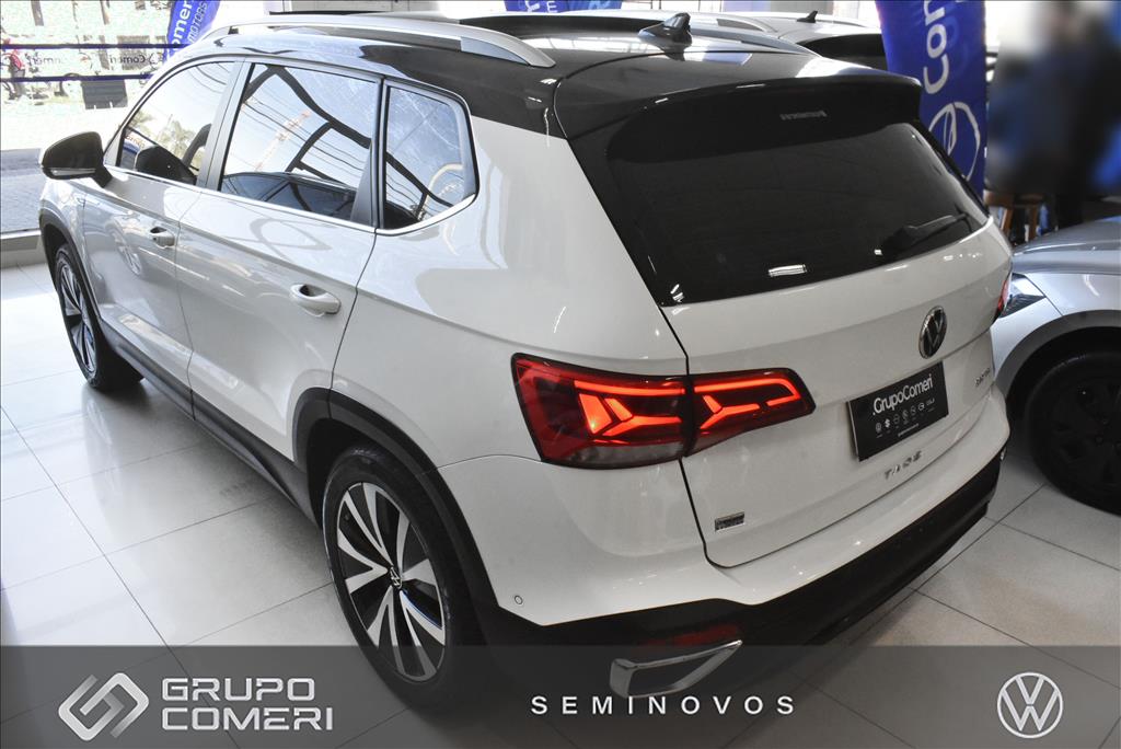 TAOS 1.4 250 TSI TOTAL FLEX HIGHLINE AUTOMÁTICO1