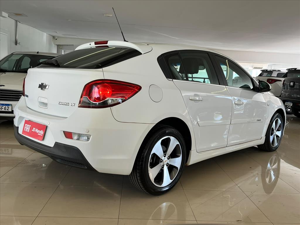 CRUZE 1.8 LT SPORT6 16V FLEX 4P AUTOMÁTICO5