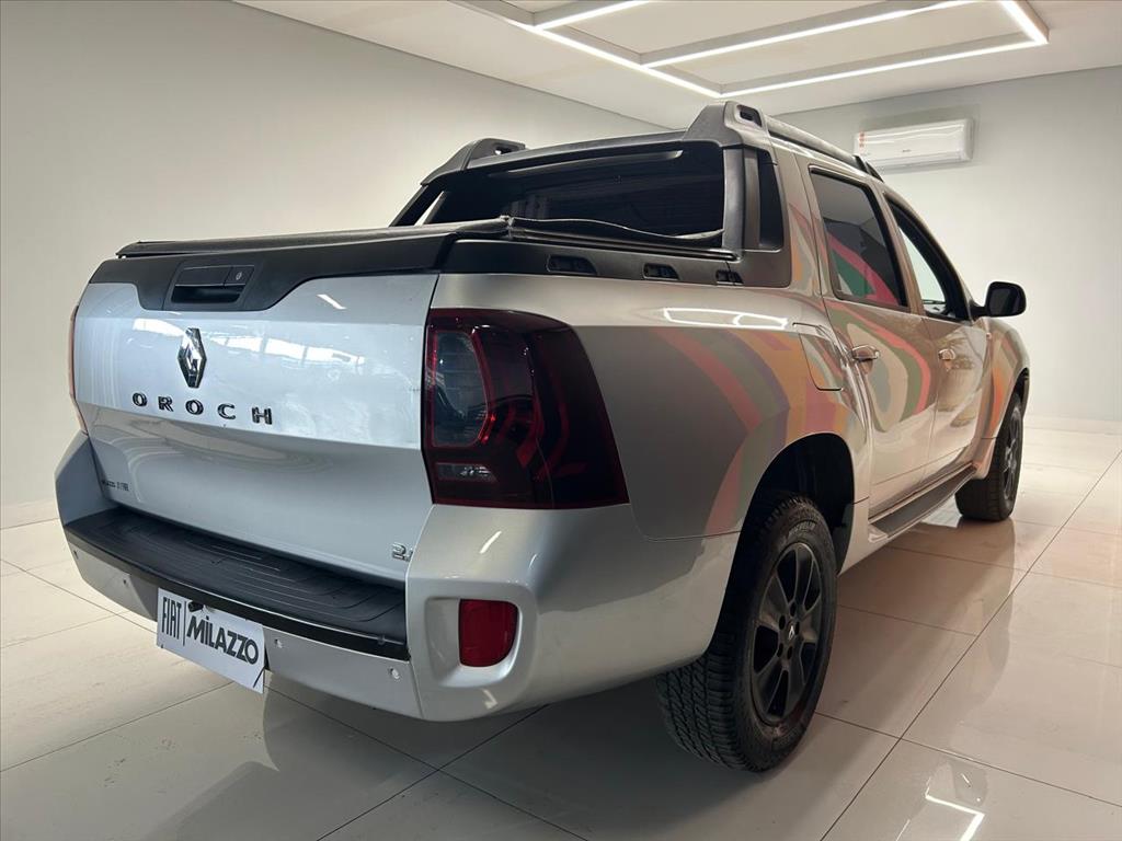 DUSTER OROCH 2.0 16V HI-FLEX DYNAMIQUE MANUAL5
