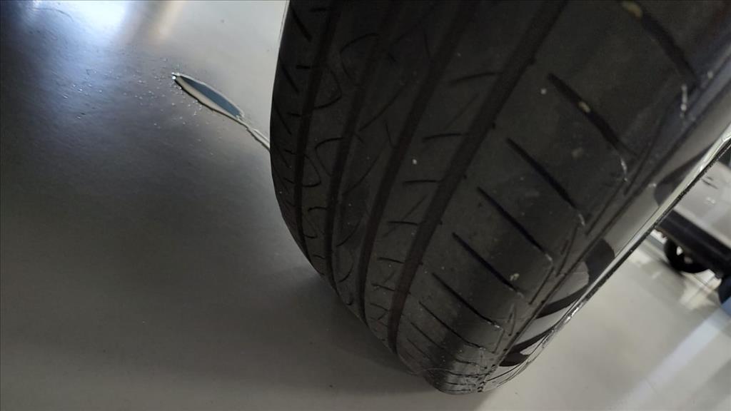 GM - Chevrolet-ONIX-1.0 TURBO FLEX PREMIER AUTOMÁTICO