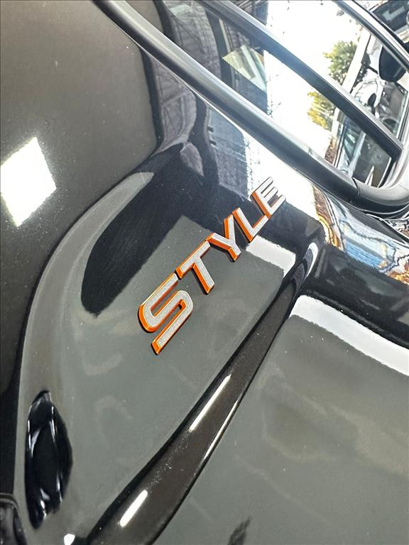 208 1.0 FIREFLY FLEX STYLE MANUAL 208 1.0 FIREFLY FLEX STYLE MANUAL