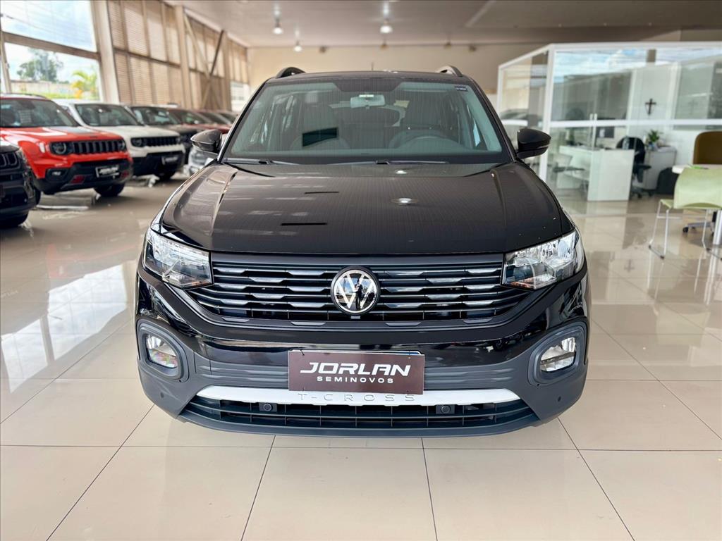 T-CROSS 1.0 200 TSI TOTAL FLEX AUTOMÁTICO2
