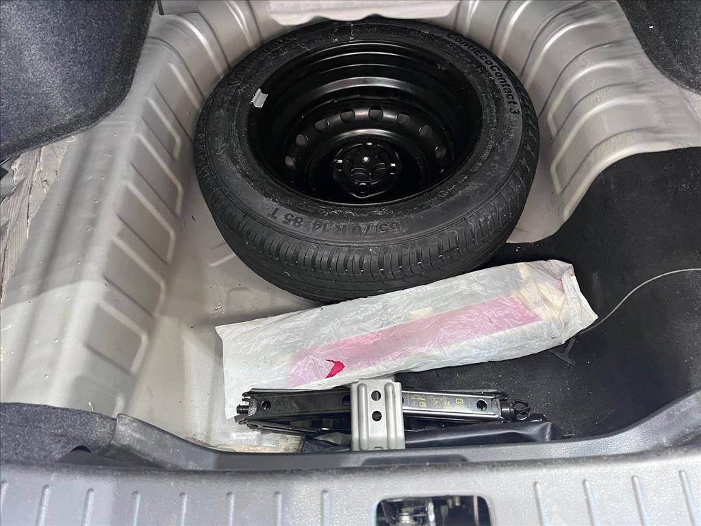 Nissan-VERSA-1.6 16V FLEXSTART SV 4P XTRONIC