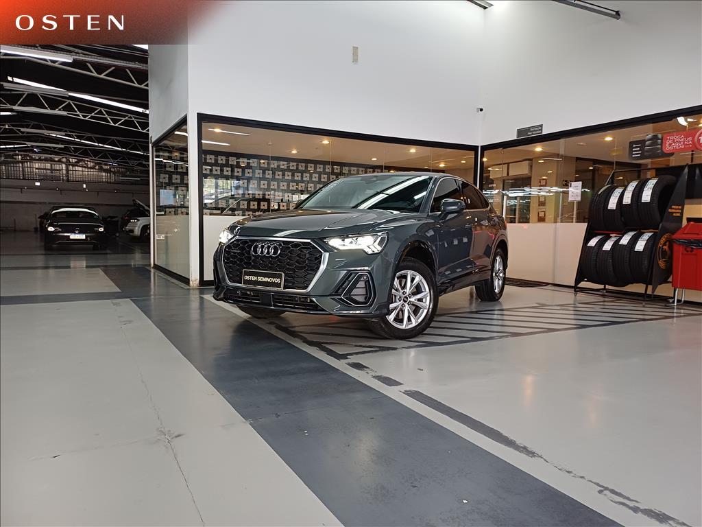 Audi-Q3-2.0 40 TFSI GASOLINA SPORTBACK PERFORMANCE QUATTRO TIPTRONIC