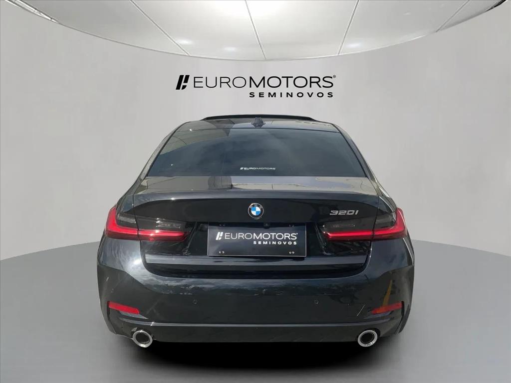 BMW-320i-2.0 16V TURBO FLEX SPORT GP AUTOMÁTICO