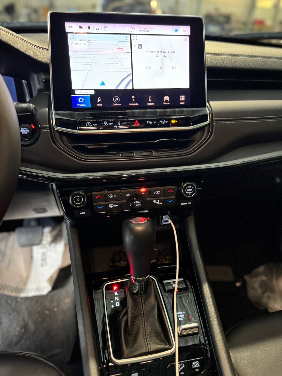 COMPASS 2.0 HURRICANE 4 TURBO GASOLINA BLACKHAWK AT98