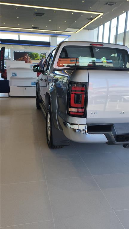 AMAROK 3.0 V6 TDI DIESEL HIGHLINE CD 4MOTION AUTOMÁTICO10