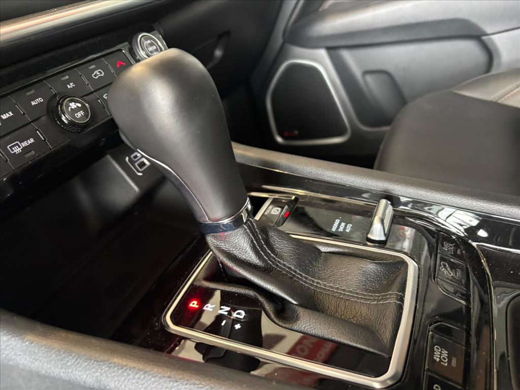 COMPASS 2.0 TD350 TURBO DIESEL LIMITED AT916