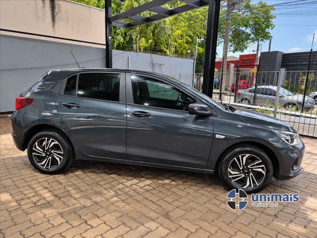 CHEVROLET ONIX 1.0 FLEX LT MANUAL — foto 11