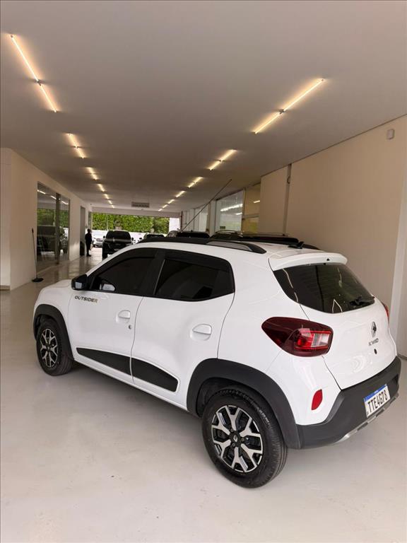 Renault-KWID-1.0 12V SCE FLEX OUTSIDER MANUAL