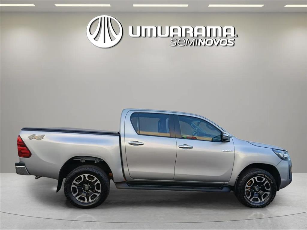HILUX 2.8 D-4D TURBO DIESEL CD SRV 4X4 AUTOMÁTICO5
