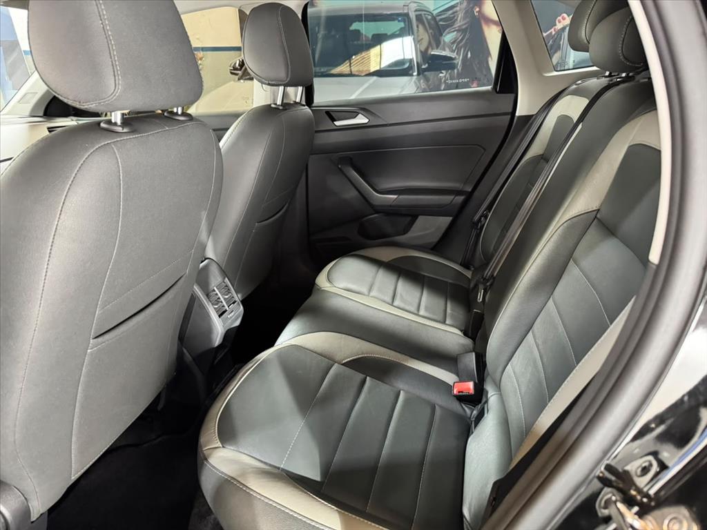Volkswagen-NIVUS-1.0 200 TSI TOTAL FLEX COMFORTLINE AUTOMÁTICO