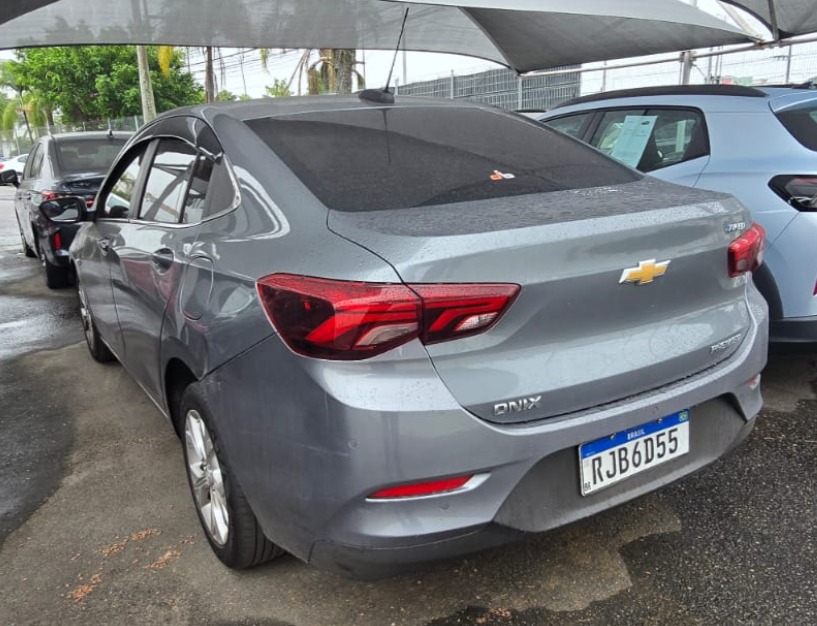 ONIX PLUS 1.0 TURBO FLEX PREMIER AUTOMÁTICO2