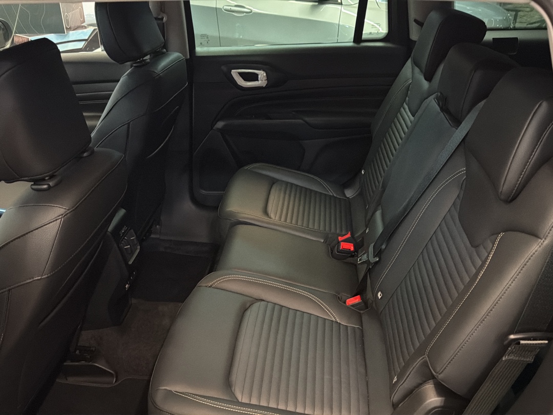 COMMANDER 1.3 T270 TURBO FLEX LONGITUDE AT67
