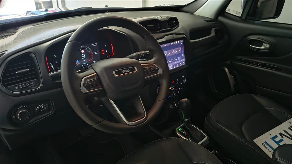 RENEGADE 1.3 T270 TURBO FLEX LONGITUDE AT67