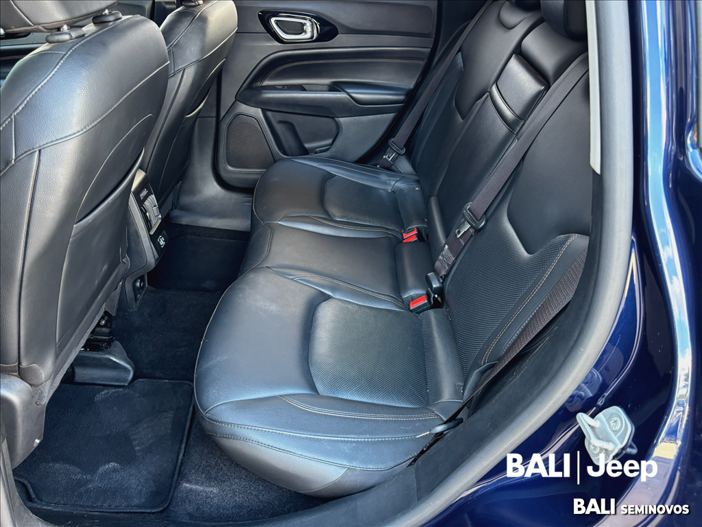 COMPASS 1.3 T270 TURBO FLEX LIMITED AT615