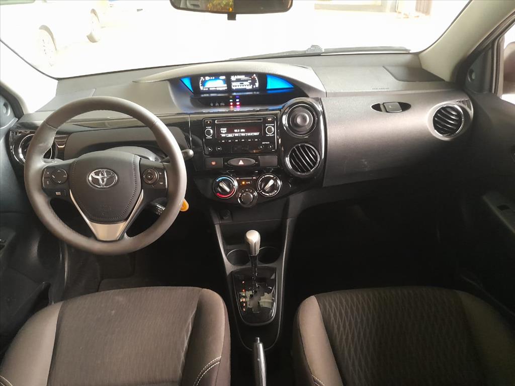 ETIOS 1.5 X PLUS 16V FLEX 4P AUTOMÁTICO8