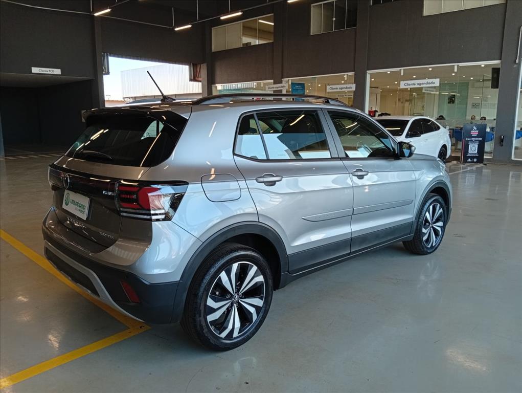 T-CROSS 1.0 200 TSI TOTAL FLEX AUTOMÁTICO3