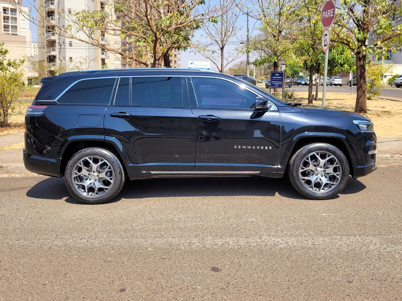 COMMANDER 1.3 T270 TURBO FLEX OVERLAND AT6