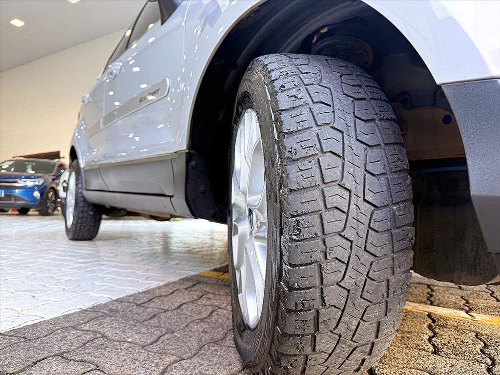 Ford Ecosport - 2.0 TITANIUM 16V FLEX 4P AUTOMÁTICO
