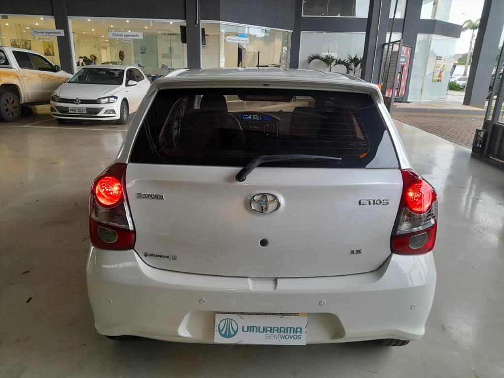 ETIOS 1.5 X PLUS 16V FLEX 4P AUTOMÁTICO4