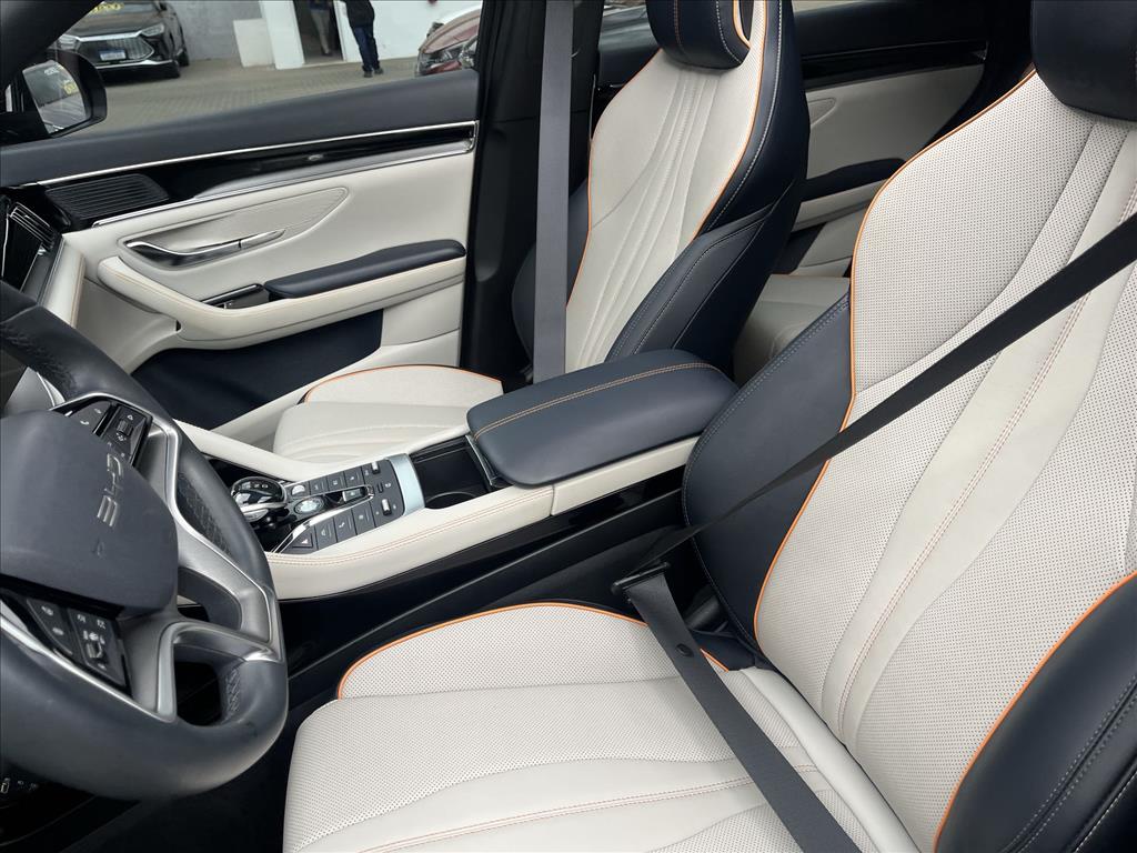 SONG PLUS 1.5 DM-I HÍBRIDO AUTOMÁTICO13