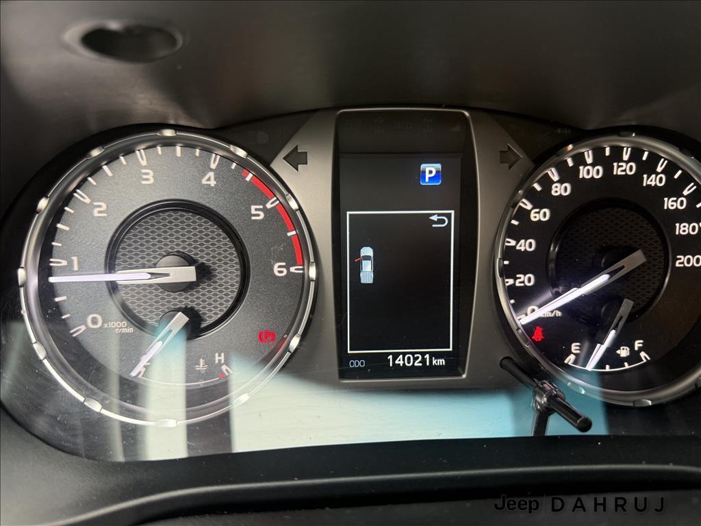 HILUX 2.8 D-4D TURBO DIESEL CD SRX 4X4 AUTOMÁTICO5