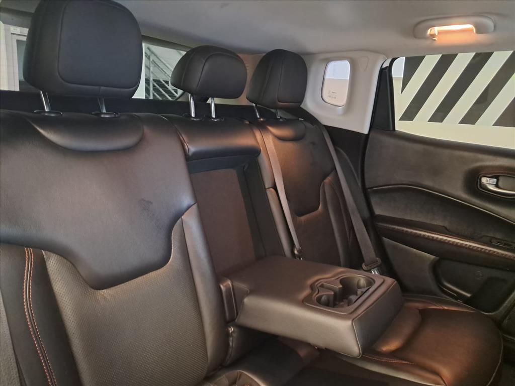 COMPASS 2.0 16V DIESEL TRAILHAWK 4X4 AUTOMÁTICO14