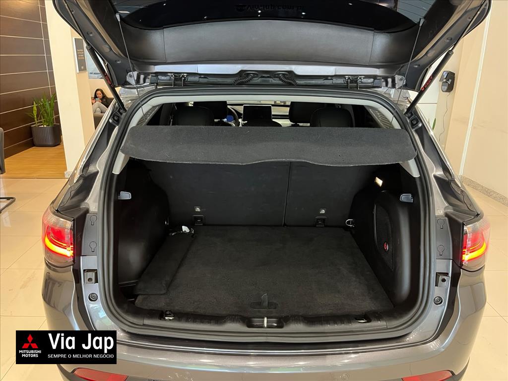 Jeep-COMPASS-1.3 T270 TURBO FLEX LONGITUDE AT6