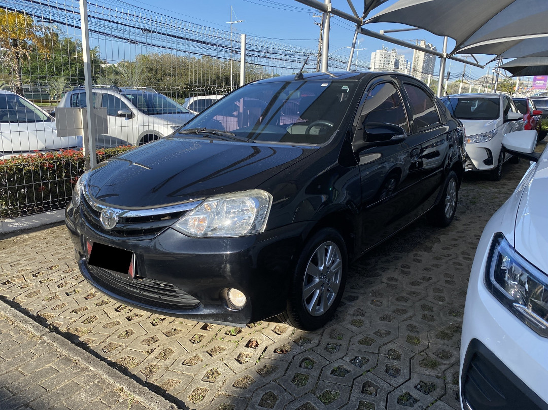 TOYOTA ETIOS 1.5 XLS SEDAN 16V FLEX 4P AUTOMÁTICO