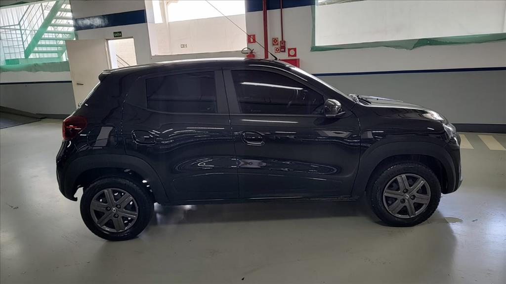 Renault-KWID-1.0 12V SCE FLEX INTENSE MANUAL