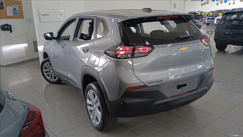 TRACKER 1.0 TURBO FLEX AUTOMÁTICO5