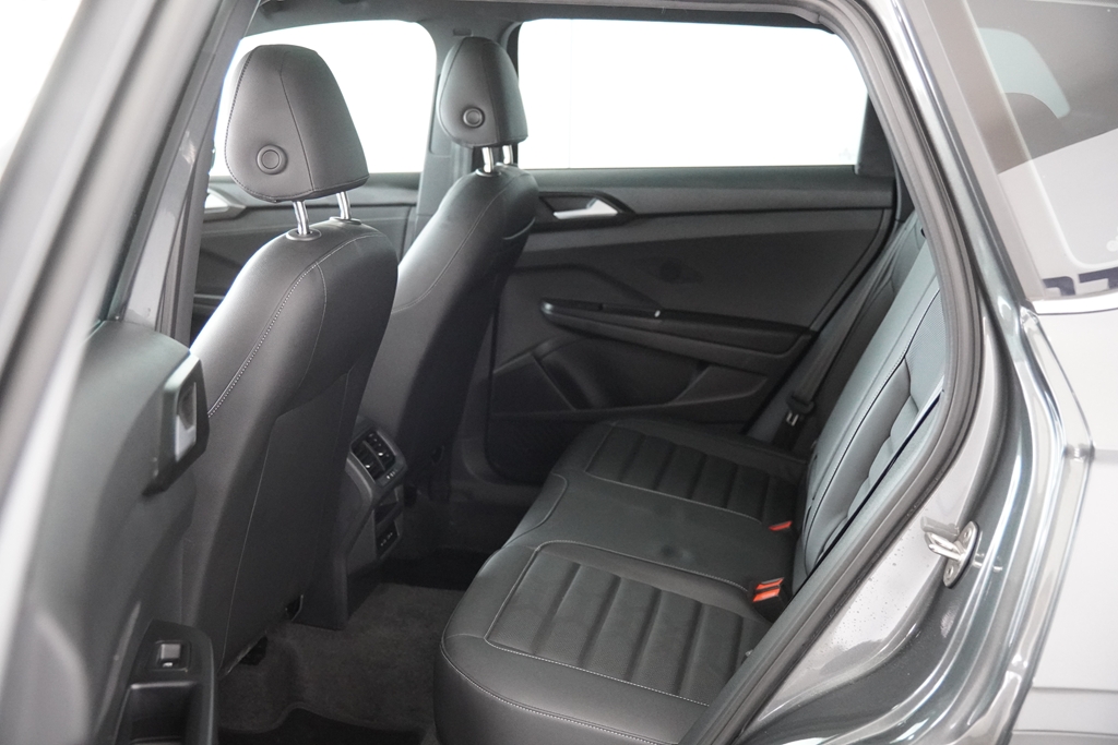 TAOS 1.4 250 TSI TOTAL FLEX HIGHLINE AUTOMÁTICO11