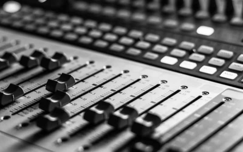 Collaborative Ai Virtual Musician Projects