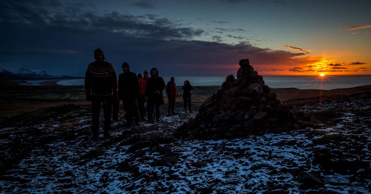 How Icelanders deal with the darkness?  All About Iceland