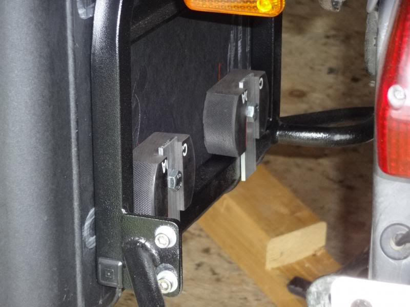 Pannier mounting pucks using hockey pucks Adventure Rider