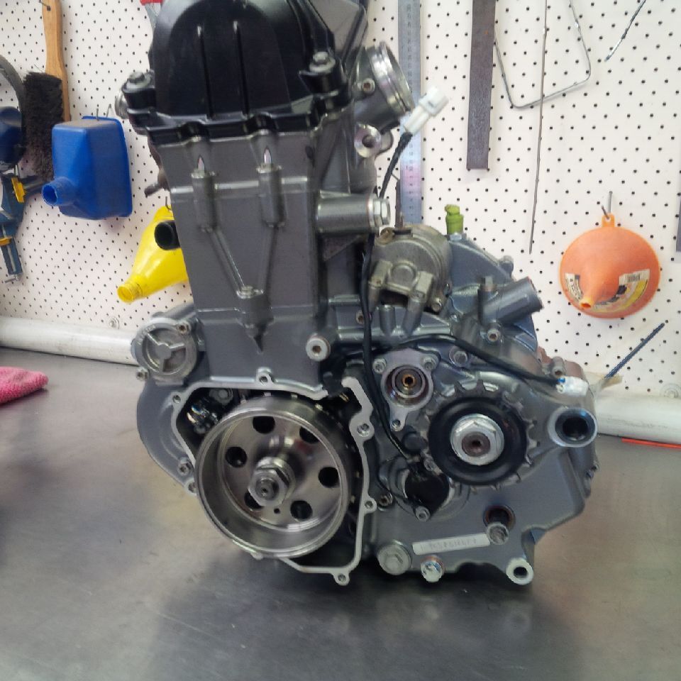 KTM 690 SMC engine rebuild Page 7 Adventure Rider