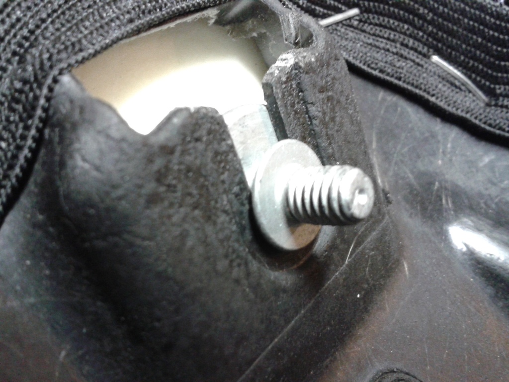 ktm 690 passenger pegs