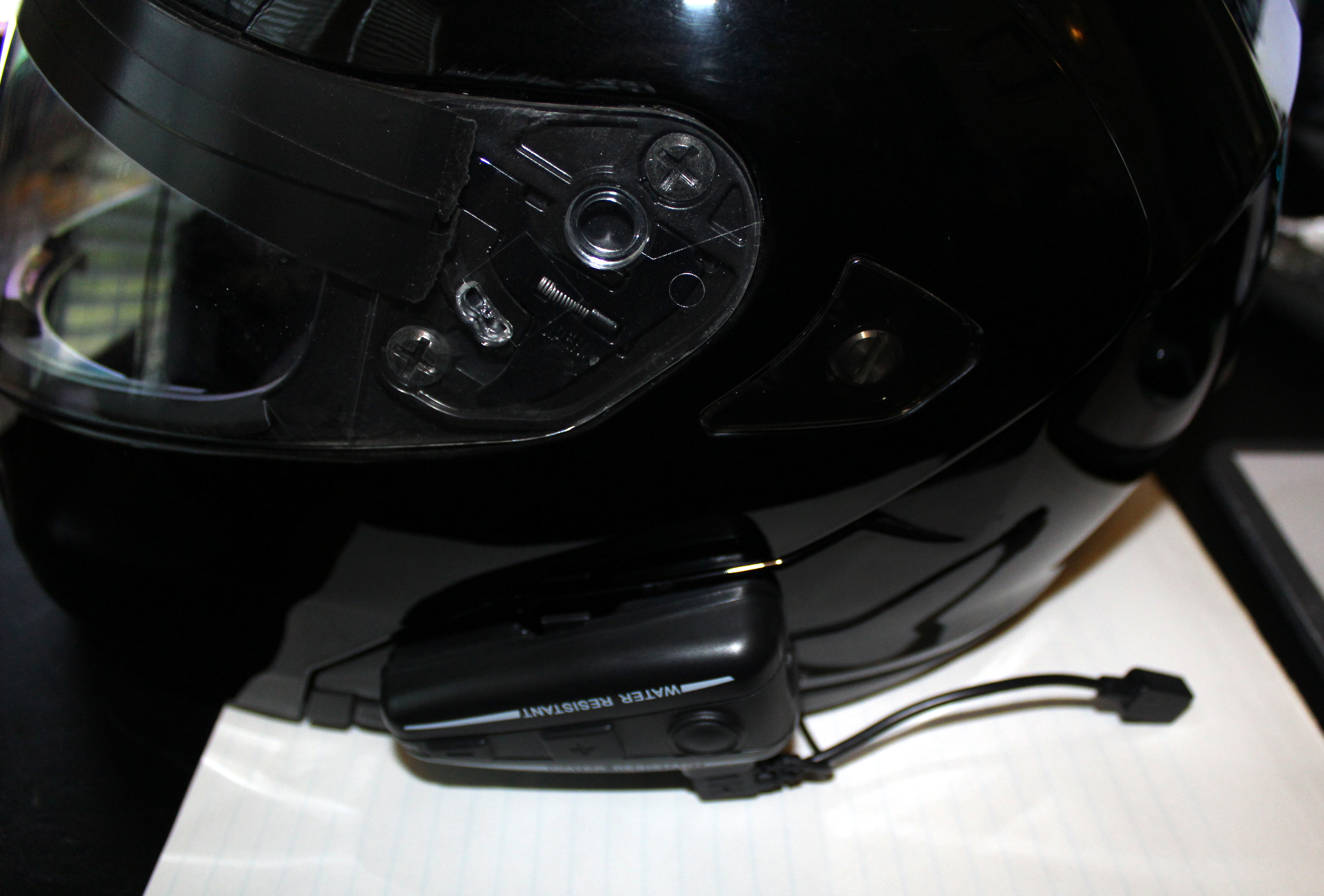 Gearbest Bluetooth Helmet unit. Adventure Rider