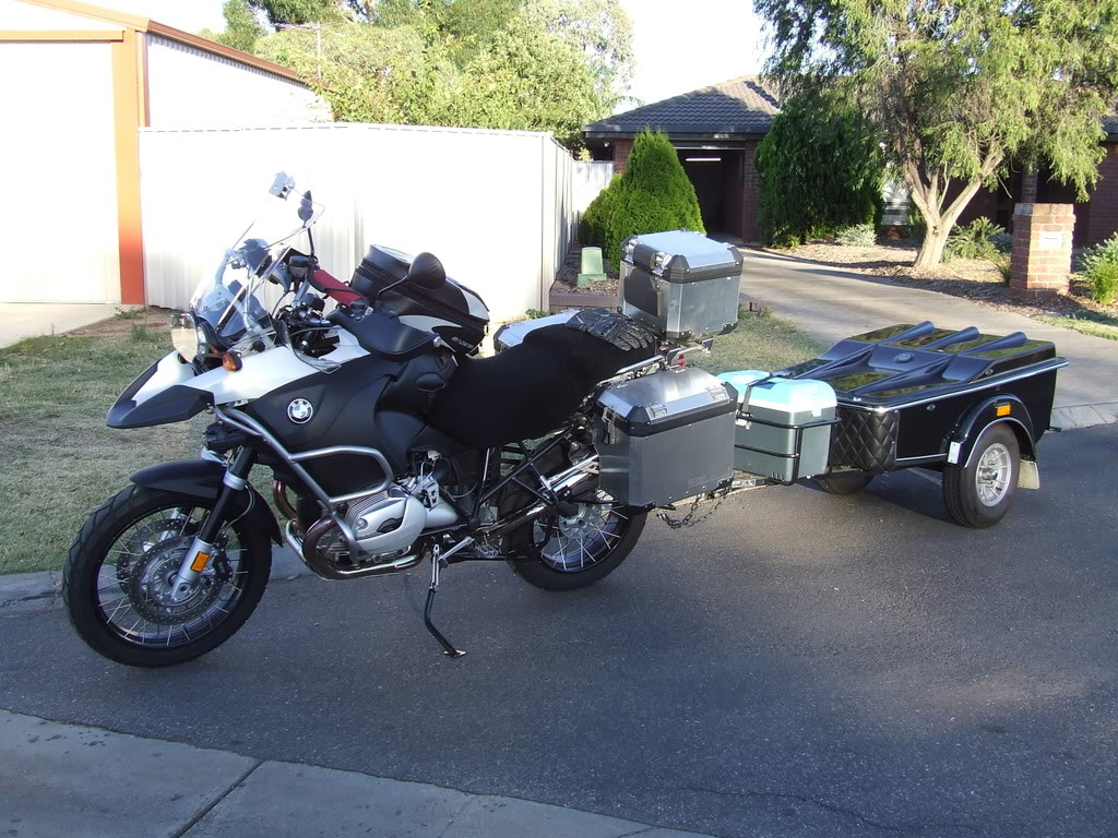 Trailer Hitch for 1200 GS | Adventure Rider