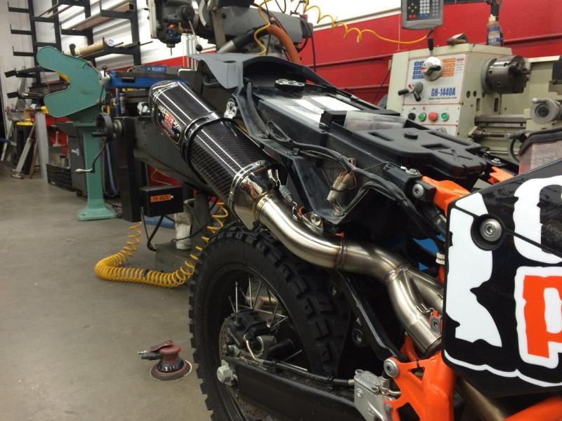 NEW Options for 2into1 Exhaust AND Auxiliary Fuel Tank for KTM 990