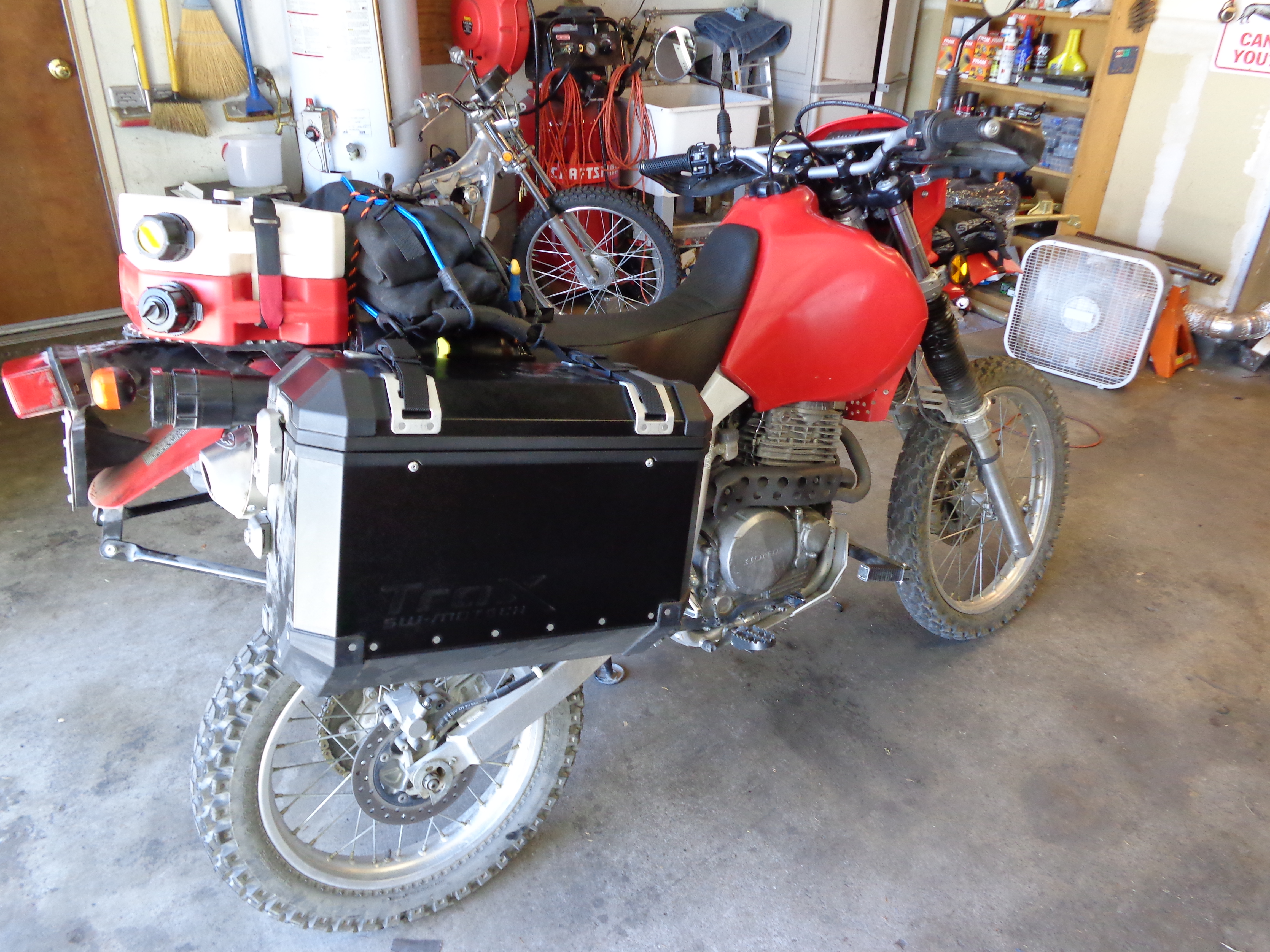 xr650r adventure mods