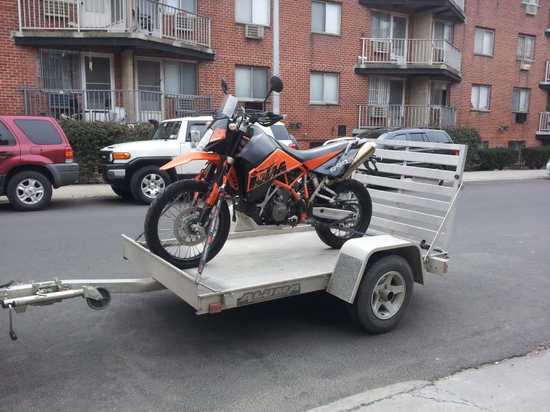How To Tie Down A Motorcycle In An Enclosed Trailer Without Wheel Chock
