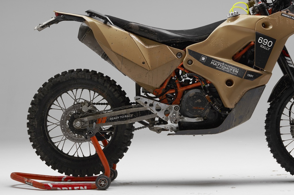 ktm 690 rally fairing