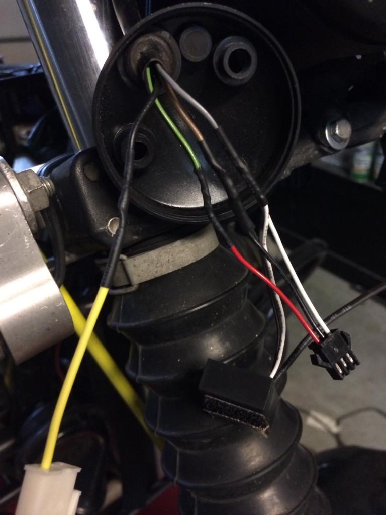 Speedhut Tach Installation on an 89 GS Adventure Rider