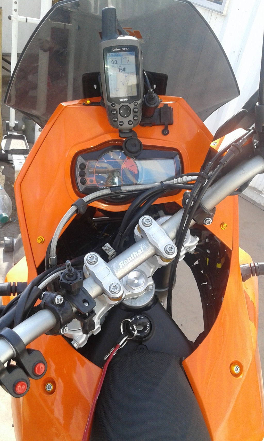 ktm 690 enduro screen