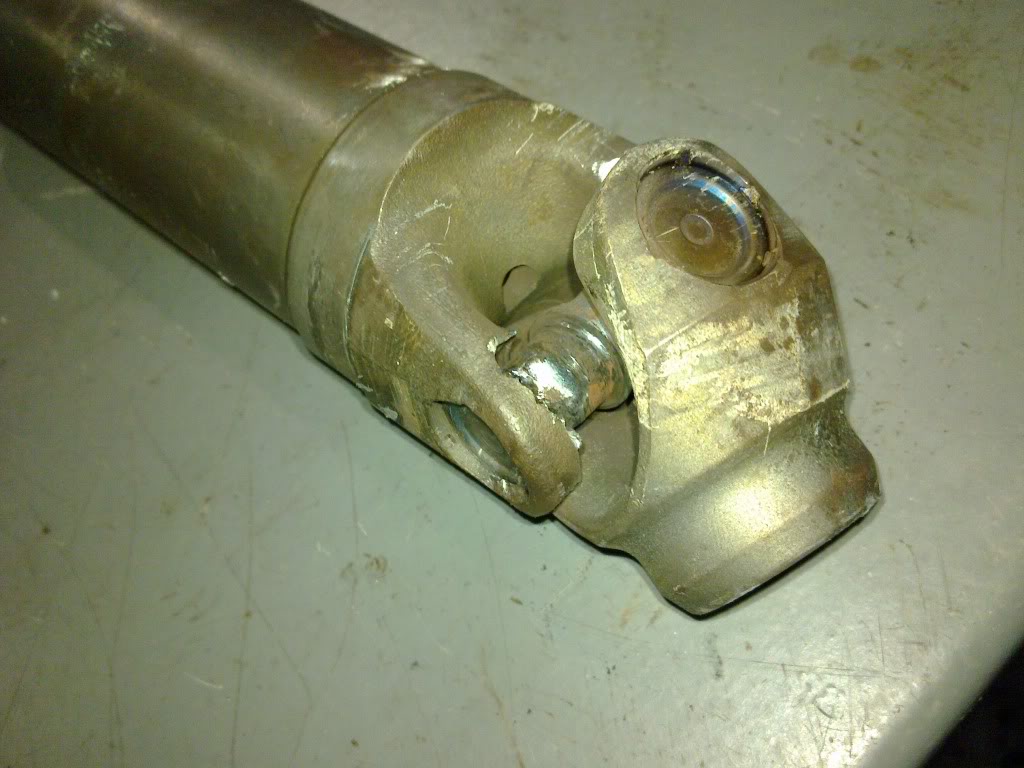 R1200GS Drive Shaft UJoint Failure 58K Miles Page 3 Adventure Rider