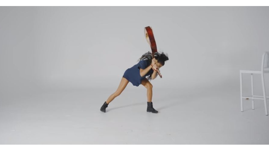 JessieReyezFigures