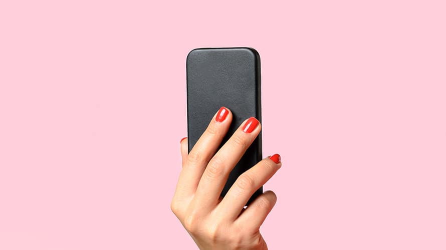 phone-entertain-CONTENT-2018